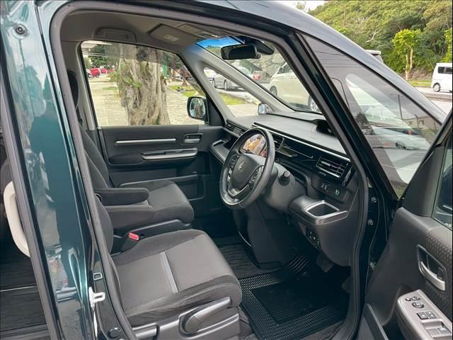 ステップワゴンスパーダ ＨＹＢＲＩＤ　Ｇ　Ｈｏｎｄａ　ＳＥＮＳＩＮＧ（8枚目）
