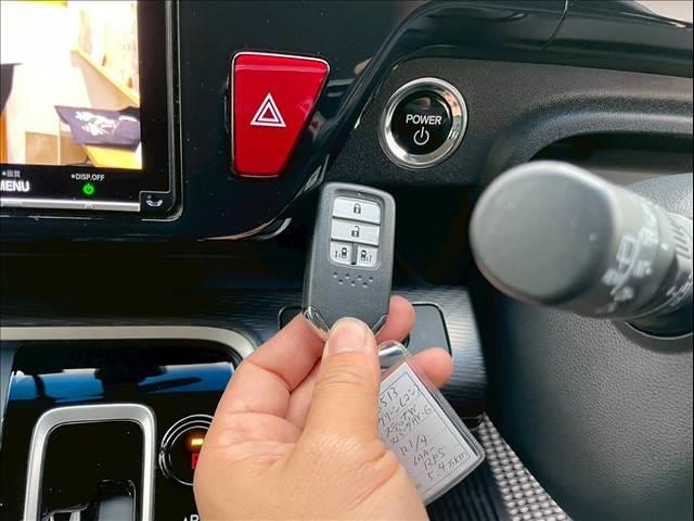 ステップワゴンスパーダ ＨＹＢＲＩＤ　Ｇ　Ｈｏｎｄａ　ＳＥＮＳＩＮＧ（11枚目）