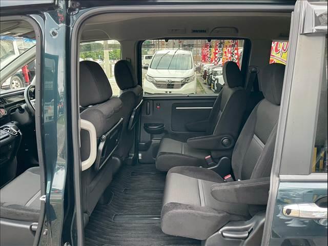 ステップワゴンスパーダ ＨＹＢＲＩＤ　Ｇ　Ｈｏｎｄａ　ＳＥＮＳＩＮＧ（35枚目）