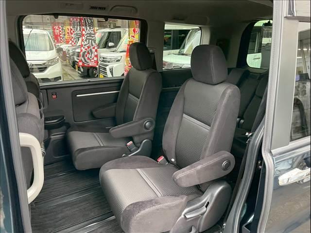 ステップワゴンスパーダ ＨＹＢＲＩＤ　Ｇ　Ｈｏｎｄａ　ＳＥＮＳＩＮＧ（36枚目）