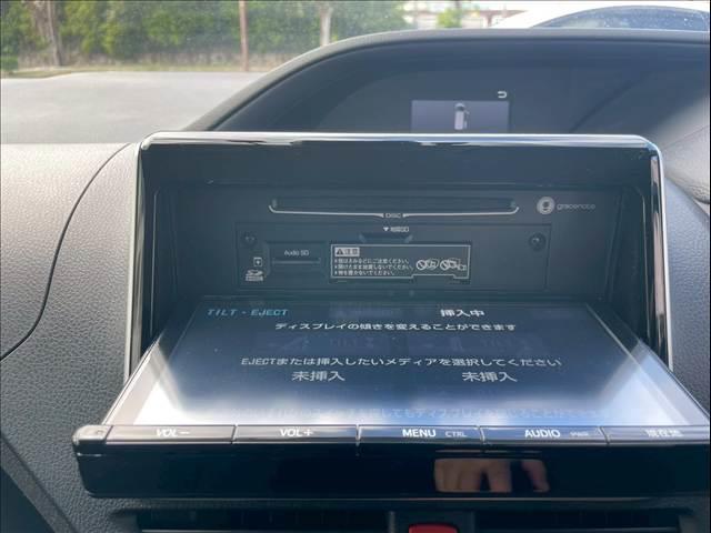 ヴォクシー ＨＹＢＲＩＤ　Ｖ　７人乗り（23枚目）