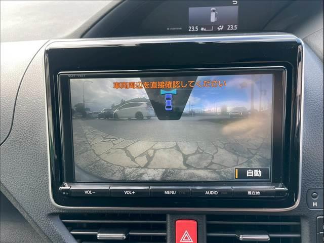 ヴォクシー ＨＹＢＲＩＤ　Ｖ　７人乗り（24枚目）