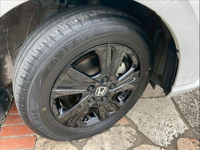 フリードハイブリッド ＨＹＢＲＩＤ　Ｇ　ＢＬＡＣＫ　ＳＴＹＬＥ　６人（41枚目）