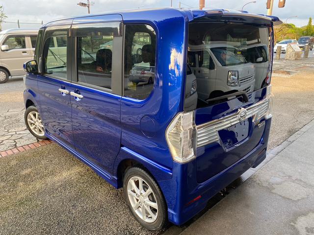 純正アルミを装着しております！専用のアルミなので、お車のイメージにピッタリです☆また、社外のアルミや、ドレスアップ・カスタマイズもお任せください！！