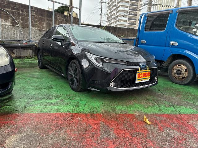 カローラ ハイブリッド　ダブルバイビー５０ミリオンエディション（3枚目）