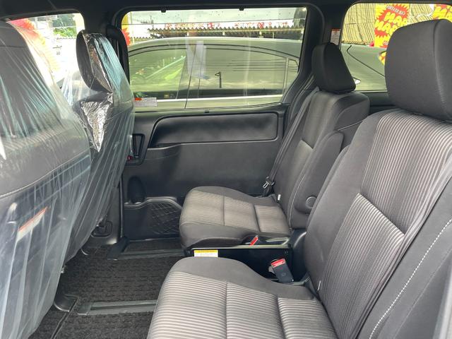 ヴォクシー ＺＳ　煌ＩＩ　フルセグナビ　ブルートゥース　バックモニター　両側パワースライドドア（11枚目）