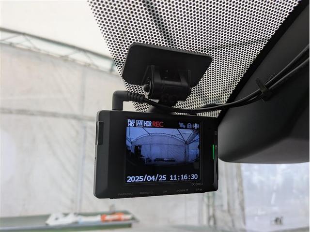 ＲＡＶ４ アドベンチャー　４ＷＤ　フルセグ　メモリーナビ　ミュージックプレイヤー接続可　バックカメラ　衝突被害軽減システム　ＥＴＣ　ドラレコ　ＬＥＤヘッドランプ（18枚目）