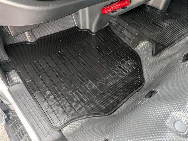 ハイエースバン ＤＸ　フルセグ　メモリーナビ　ミュージックプレイヤー接続可　バックカメラ　衝突被害軽減システム　ＥＴＣ　記録簿　ディーゼル（29枚目）