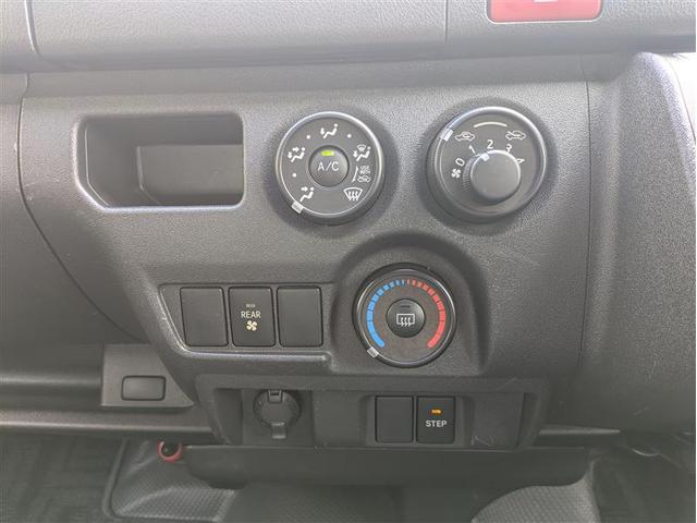 ハイエースワゴン ＤＸウェルジョイン　福祉車両　フルセグ　メモリーナビ　ＤＶＤ再生　バックカメラ　乗車定員１０人　３列シート　記録簿（26枚目）