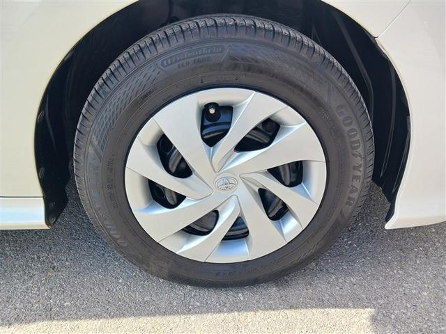 ヤリス Ｘ　メモリーナビ　ミュージックプレイヤー接続可　バックカメラ　衝突被害軽減システム　ＥＴＣ（12枚目）