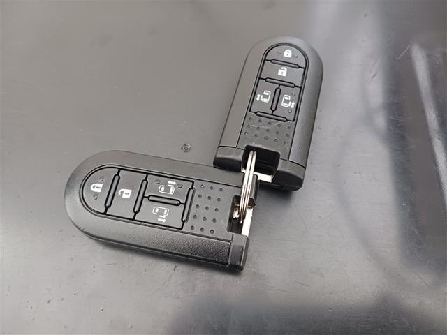 ピクシスメガ Ｌ　ＳＡＩＩＩ　メモリーナビ　ミュージックプレイヤー接続可　バックカメラ　衝突被害軽減システム　ＥＴＣ　両側電動スライド　記録簿　アイドリングストップ（36枚目）