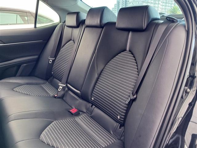 カムリ ＷＳ　メモリーナビ　ＤＶＤ再生　ミュージックプレイヤー接続可　バックカメラ　衝突被害軽減システム　ＥＴＣ　ＬＥＤヘッドランプ　記録簿（16枚目）