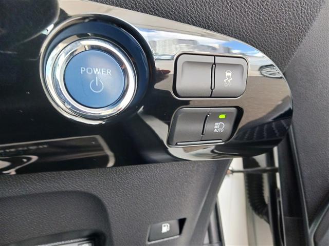 プリウス Ｓ　メモリーナビ　ミュージックプレイヤー接続可　バックカメラ　衝突被害軽減システム　ＥＴＣ　ＬＥＤヘッドランプ　アイドリングストップ（34枚目）