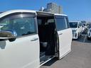 ヴォクシー ZS 煌III バックカメラ ETC 両側電動スライド ウオークスルー 乗車定員8人 3列シート(4枚目)