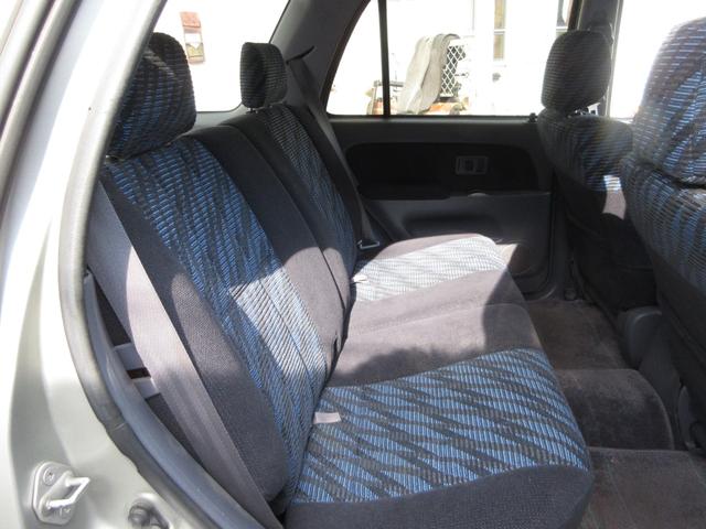 ハイラックスサーフ 　新品ホイル　新品ＭＴタイヤ　新品リフトアップ　新品ＴＯＹＯＴＡメッキグリルメッキ前後バンパー　メッキドアミラー　背面タイヤ　タイベル交換済み（26枚目）