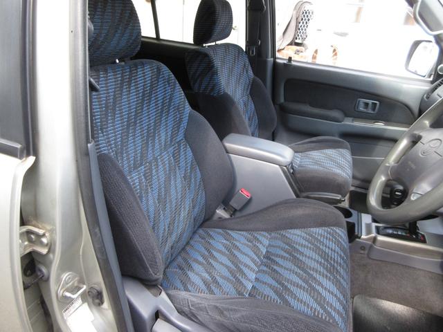 ハイラックスサーフ 　新品ホイル　新品ＭＴタイヤ　新品リフトアップ　新品ＴＯＹＯＴＡメッキグリルメッキ前後バンパー　メッキドアミラー　背面タイヤ　タイベル交換済み（27枚目）