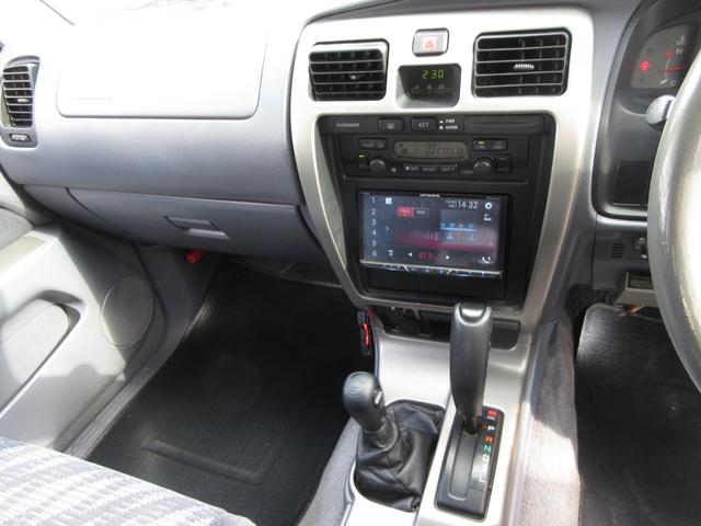 ハイラックスサーフ 　新品ホイル　新品ＭＴタイヤ　新品リフトアップ　新品ＴＯＹＯＴＡメッキグリルメッキ前後バンパー　メッキドアミラー　背面タイヤ　タイベル交換済み（29枚目）