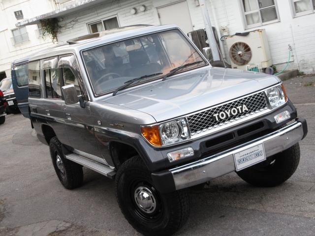 ランドクルーザープラド 純正カラー全ペイント リフトアップ 社外ホイル A/Tタイヤ 丸目ライト 社外メッキグリル サンルーフ LEDテールレンズ オレンジコーナーレンズ タイベル交換済み(4枚目)