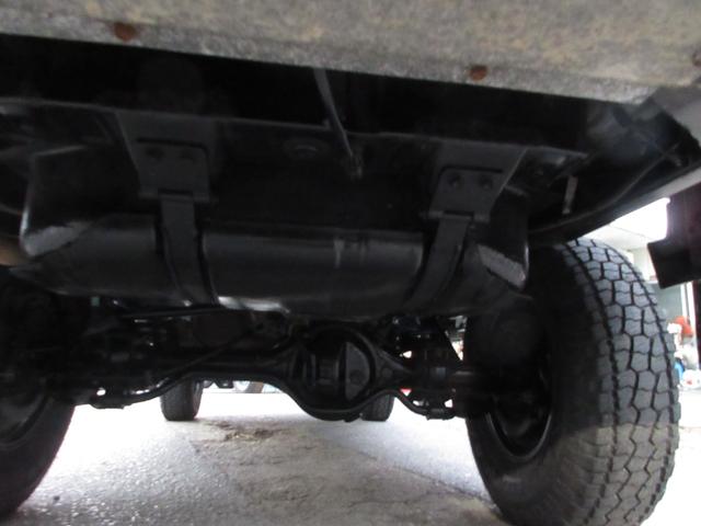 ランドクルーザープラド 純正カラー全ペイント リフトアップ 社外ホイル A/Tタイヤ 丸目ライト 社外メッキグリル サンルーフ LEDテールレンズ オレンジコーナーレンズ タイベル交換済み(28枚目)