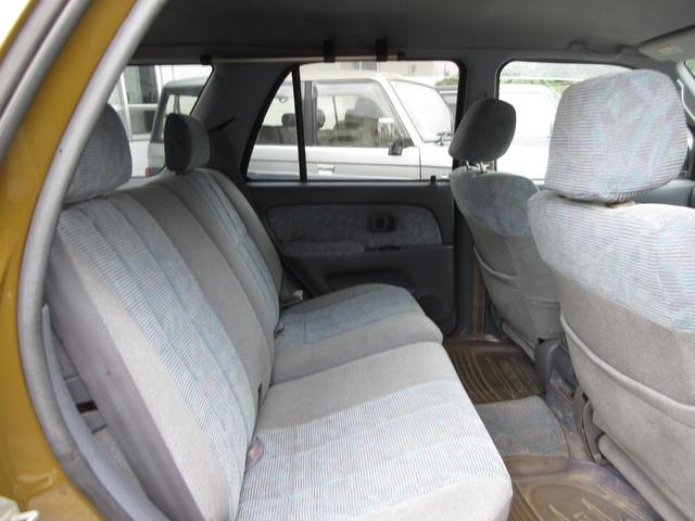 ハイラックスサーフ ＳＳＲ－Ｘ　ＮＥＷオールペイント　新品リフトアップ　新品ジオランダーＭＴタイヤ　新品社外グリル　インタークーラーディーゼルターボ（29枚目）