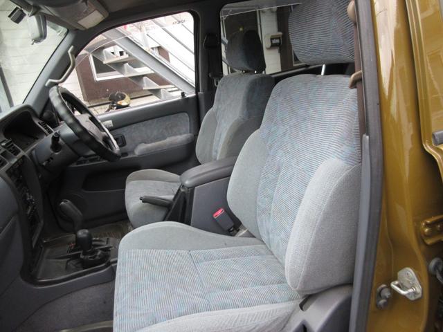 ハイラックスサーフ ＳＳＲ－Ｘ　ＮＥＷオールペイント　新品リフトアップ　新品ジオランダーＭＴタイヤ　新品社外グリル　インタークーラーディーゼルターボ（32枚目）