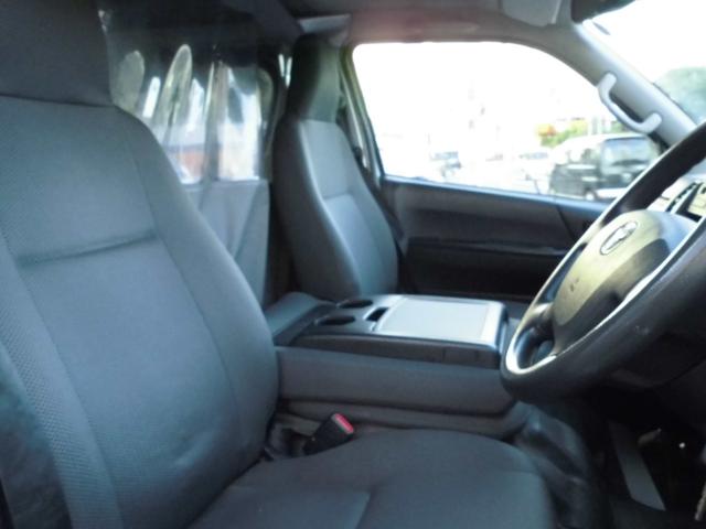 ハイエースバン ロングＤＸ　ディーゼル・ルーフキャリア（8枚目）