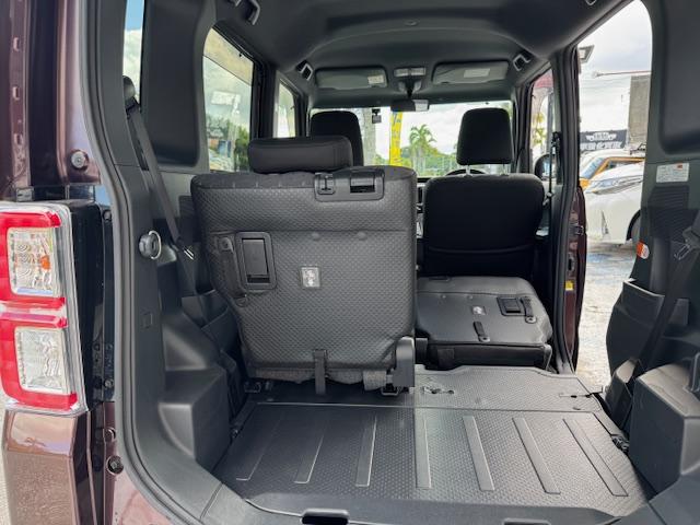 ウェイク Ｘ　ファインセレクションＳＡ　ターボ　レジャースペック　パワースライドドア　ＬＥＤヘッドライト　Ｂｌｕｅｔｏｏｔｈ内蔵ＳＤナビ　地デジ　バックモニター　限定メッキグリル　ドラレコ　衝突回避支援システム　純正アルミ（33枚目）