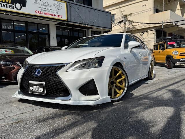 GS GS350 Fスポーツ スピンドルフェイス WORKグノーシス20インチアルミ HKS車高調 ブラウンレザーエアーシート 3眼ヘッドライト F&トランクスポ クルーズコントロール 電動サンシェード 社外マフラー(2枚目)
