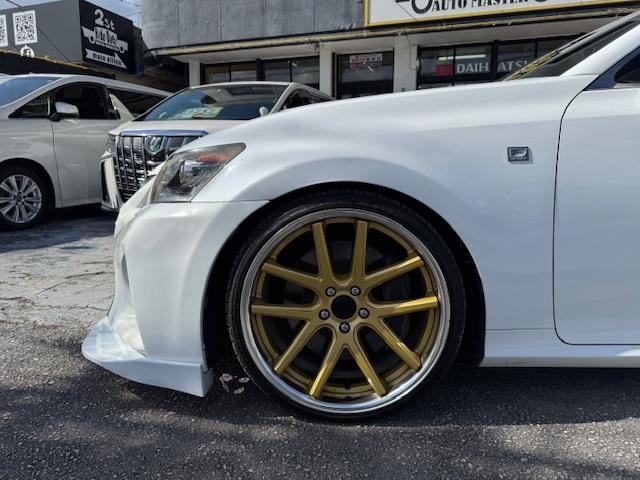 GS GS350 Fスポーツ スピンドルフェイス WORKグノーシス20インチアルミ HKS車高調 ブラウンレザーエアーシート 3眼ヘッドライト F&トランクスポ クルーズコントロール 電動サンシェード 社外マフラー(8枚目)