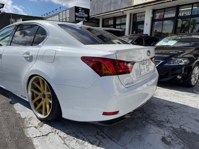 GS GS350 Fスポーツ スピンドルフェイス WORKグノーシス20インチアルミ HKS車高調 ブラウンレザーエアーシート 3眼ヘッドライト F&トランクスポ クルーズコントロール 電動サンシェード 社外マフラー(21枚目)