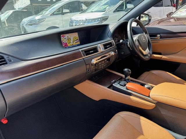 GS GS350 Fスポーツ スピンドルフェイス WORKグノーシス20インチアルミ HKS車高調 ブラウンレザーエアーシート 3眼ヘッドライト F&トランクスポ クルーズコントロール 電動サンシェード 社外マフラー(26枚目)