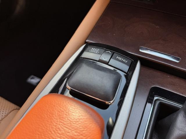 GS GS350 Fスポーツ スピンドルフェイス WORKグノーシス20インチアルミ HKS車高調 ブラウンレザーエアーシート 3眼ヘッドライト F&トランクスポ クルーズコントロール 電動サンシェード 社外マフラー(27枚目)