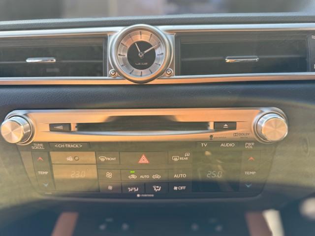 GS GS350 Fスポーツ スピンドルフェイス WORKグノーシス20インチアルミ HKS車高調 ブラウンレザーエアーシート 3眼ヘッドライト F&トランクスポ クルーズコントロール 電動サンシェード 社外マフラー(29枚目)