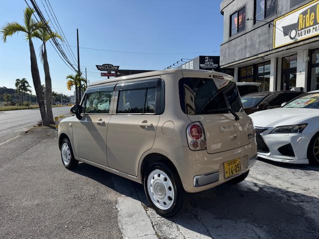 アルトラパンショコラ Ｇ　スマートフォン連動ナビ装着車　純正１４インチアルミ　ヒーター内臓レザーコンビシート　プッシュスタート　バックモニター　地デジ　バックモニター（6枚目）