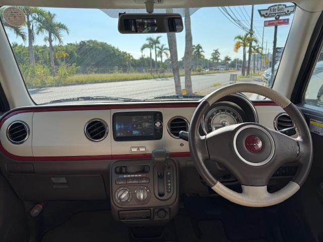 アルトラパンショコラ Ｇ　スマートフォン連動ナビ装着車　純正１４インチアルミ　ヒーター内臓レザーコンビシート　プッシュスタート　バックモニター　地デジ　バックモニター（22枚目）