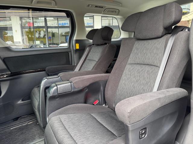 アルファード 240S Cパッケージ 後期 最上グレード エグゼクティブパワーシート パワーオットマン パワースライドドア パワーリアゲート パノラミックビューモニター フリップダウンモニター クリソナ クルコン 純正HDDナビ 地デジ(46枚目)