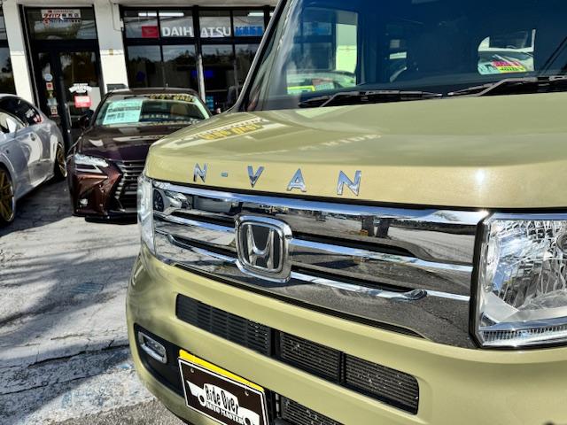 Ｎ－ＶＡＮ＋スタイル クール・ホンダセンシング　Ｂｌｕｅｔｏｏｔｈ内蔵ＳＤナビ　地デジ　バックモニター　安全運転支援システム　アダブティブクルーズコントロール　クリアランスソナー　スマートキー　メッキグリル　リアスポ　ＵＳＢ　プッシュスタート（16枚目）