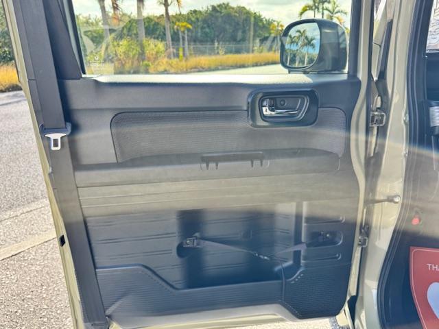 Ｎ－ＶＡＮ＋スタイル クール・ホンダセンシング　Ｂｌｕｅｔｏｏｔｈ内蔵ＳＤナビ　地デジ　バックモニター　安全運転支援システム　アダブティブクルーズコントロール　クリアランスソナー　スマートキー　メッキグリル　リアスポ　ＵＳＢ　プッシュスタート（51枚目）