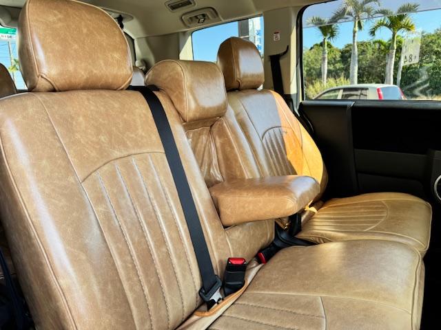 デリカＤ：５ Ｍ　サンドベージュオールペン済　リフトアップ　社外アルミ　ストラーダワイドＳＤナビ　Ｂｌｕｅｔｏｏｔｈ内蔵　２列目シートモニター　パワースライドドア　アンティーク調レザーシートカバー　Ｆバンパーガード（38枚目）