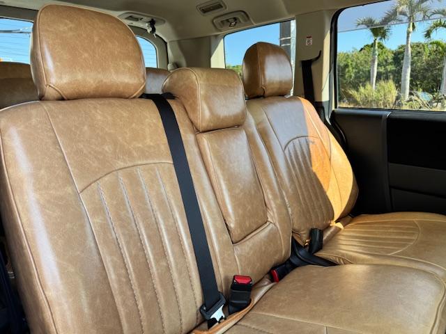 デリカＤ：５ Ｍ　サンドベージュオールペン済　リフトアップ　社外アルミ　ストラーダワイドＳＤナビ　Ｂｌｕｅｔｏｏｔｈ内蔵　２列目シートモニター　パワースライドドア　アンティーク調レザーシートカバー　Ｆバンパーガード（41枚目）