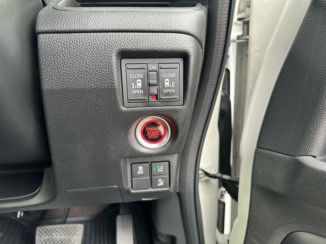 Ｎ－ＢＯＸカスタム Ｇ・Ｌターボホンダセンシング　純正８インチナビバックカメラ両側パワースライドドアＥＴＣプッシュスタート　スマートキー　格納ミラー（23枚目）