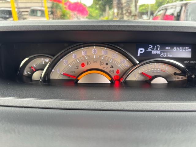 ムーヴキャンバス Ｇメイクアップ　ＳＡＩＩ　スマートキー　プッシュスタート　格納ミラー　両側パワースライドドア　横滑り防止装置　衝突被害軽減装置　アイドリングストップ（22枚目）