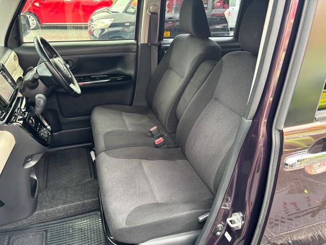 ムーヴキャンバス Ｇメイクアップ　ＳＡＩＩ　スマートキー　プッシュスタート　格納ミラー　両側パワースライドドア　横滑り防止装置　衝突被害軽減装置　アイドリングストップ（41枚目）