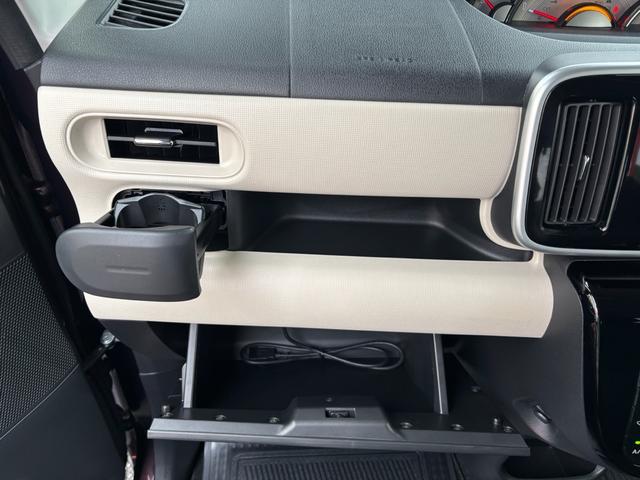 ムーヴキャンバス Ｇメイクアップ　ＳＡＩＩ　スマートキー　プッシュスタート　格納ミラー　両側パワースライドドア　横滑り防止装置　衝突被害軽減装置　アイドリングストップ（43枚目）