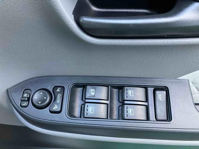 電動格納ドアミラー