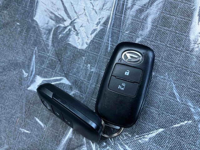 スマートキー、スペアキー有り