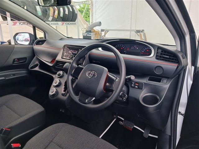 シエンタ ファンベースＸ　ミュージックプレイヤー接続可　電動スライドドア　ウオークスルー　アイドリングストップ（21枚目）