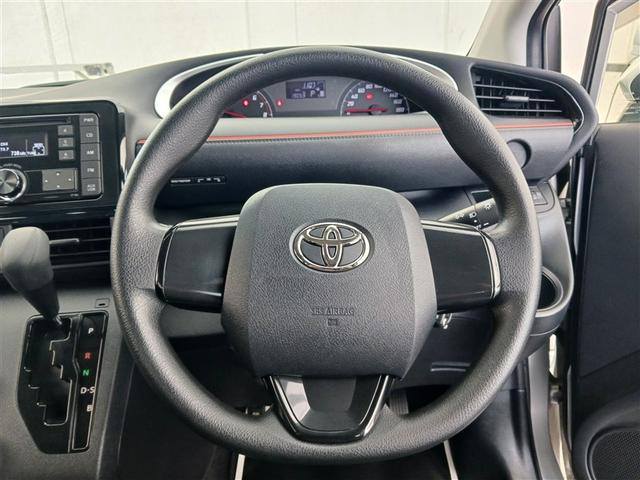 シエンタ ファンベースＸ　ミュージックプレイヤー接続可　電動スライドドア　ウオークスルー　アイドリングストップ（22枚目）