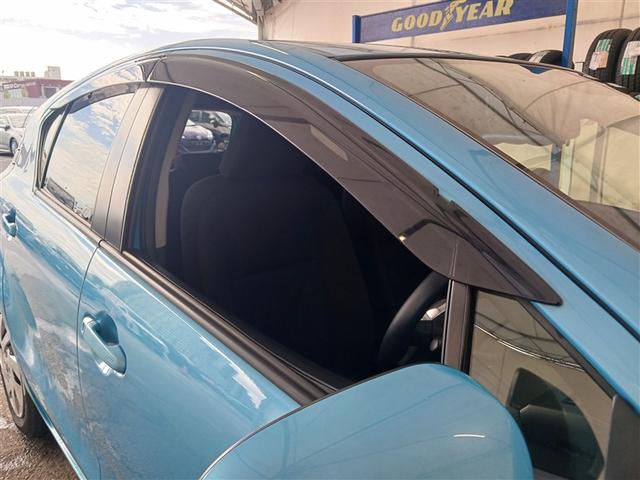 アクア Ｓ　フルセグ　メモリーナビ　ＤＶＤ再生　バックカメラ　ＥＴＣ　ドラレコ　ＬＥＤヘッドランプ　記録簿（11枚目）