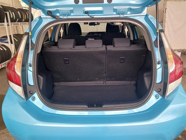 アクア Ｓ　フルセグ　メモリーナビ　ＤＶＤ再生　バックカメラ　ＥＴＣ　ドラレコ　ＬＥＤヘッドランプ　記録簿（18枚目）